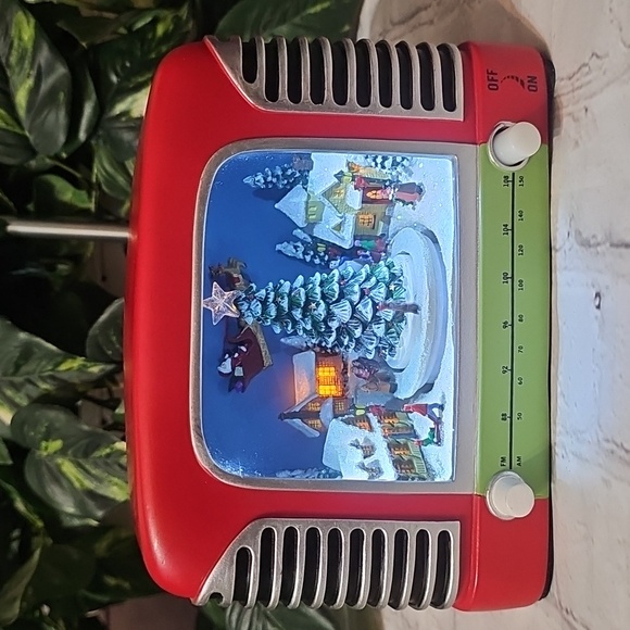 Roman Amusements Rare Retro Christmas TV Animated Light Up and Music Box NWOB
